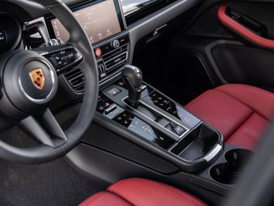 2026 Porsche Macan Macan S