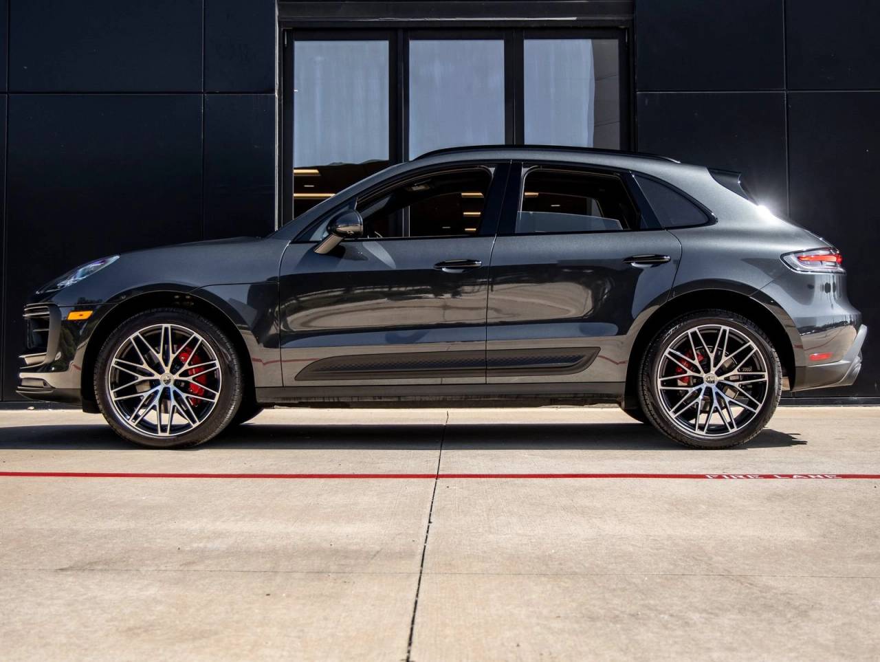 2024 Porsche Macan Macan S (MY24)