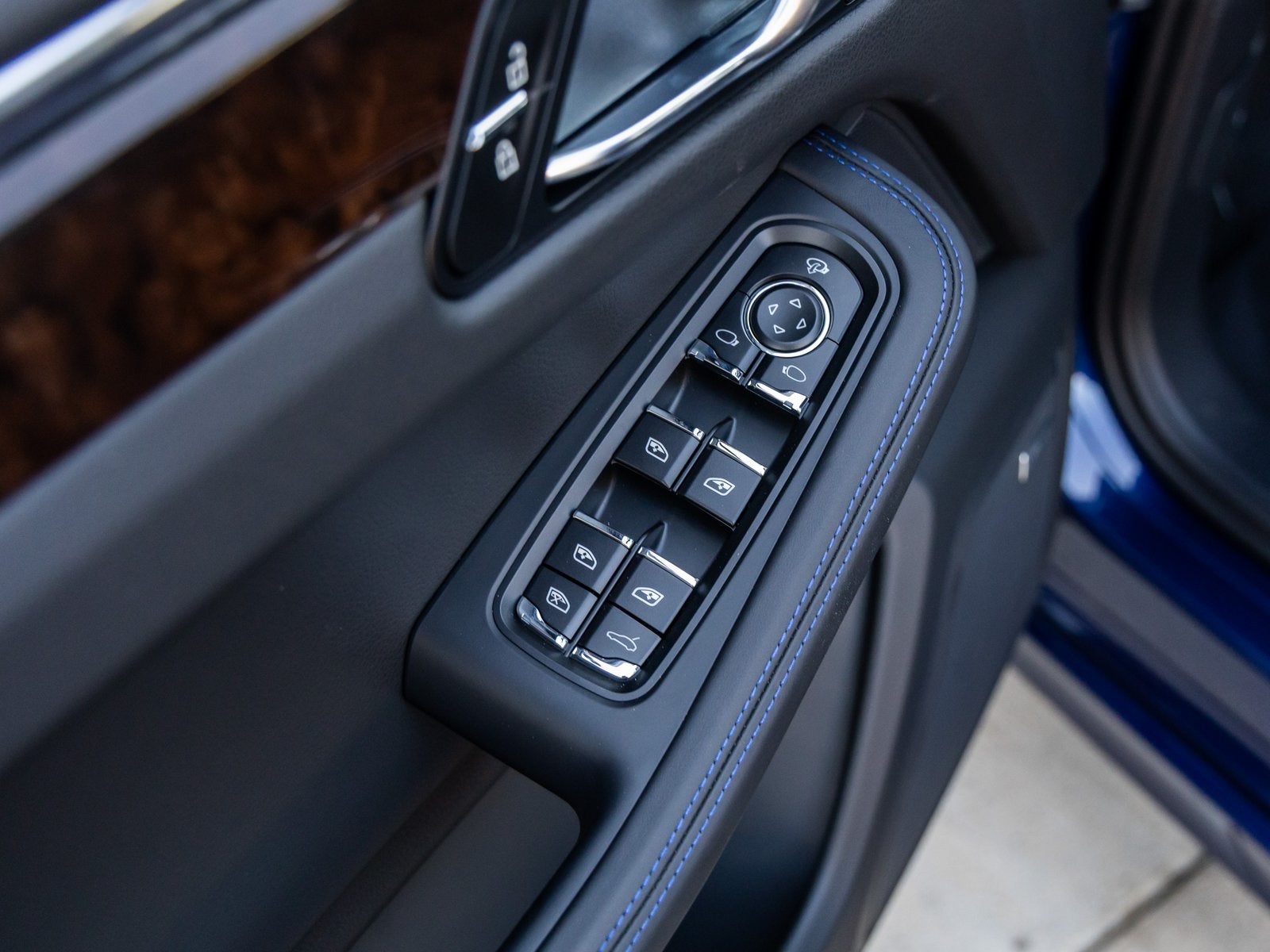 2026 Porsche Macan Macan S