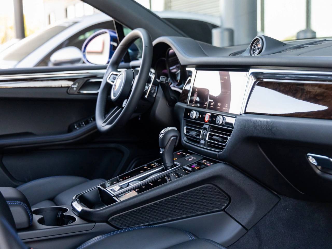 2026 Porsche Macan Macan S