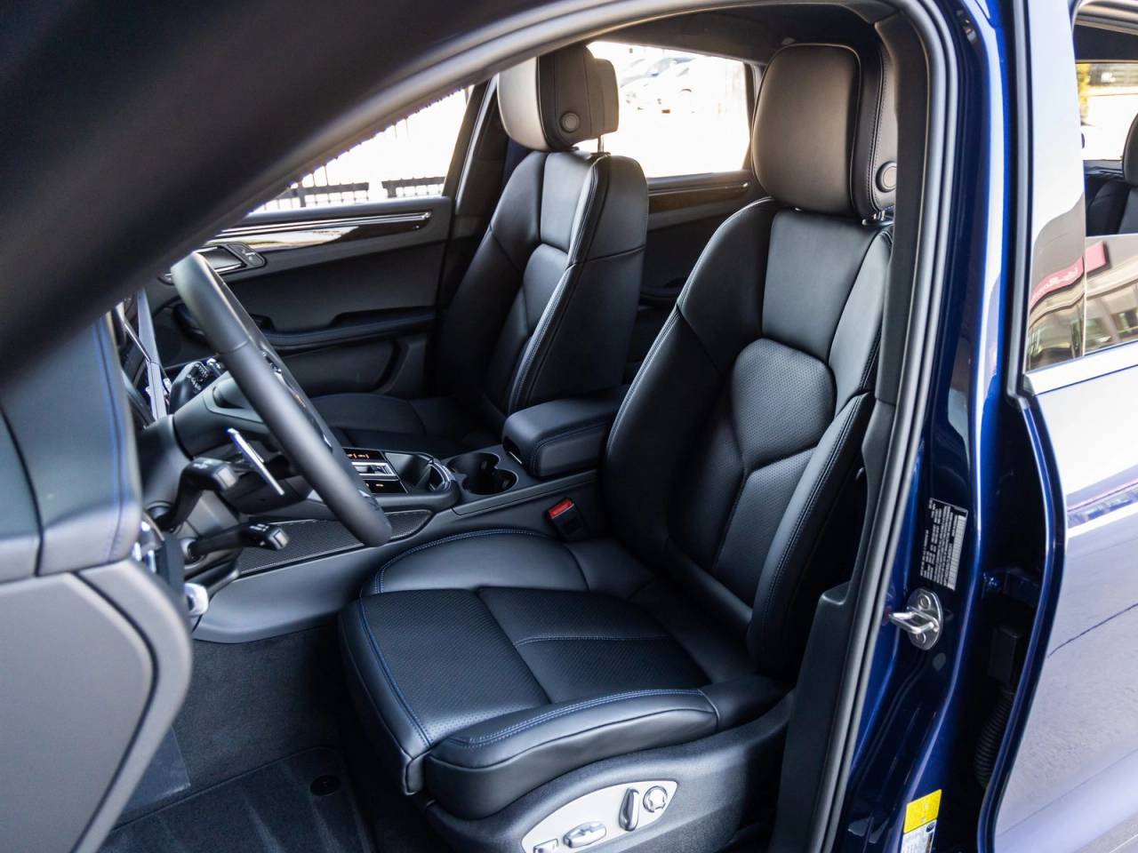 2026 Porsche Macan Macan S