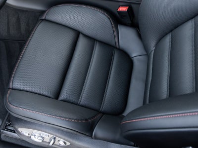 2026 Porsche Macan Macan S