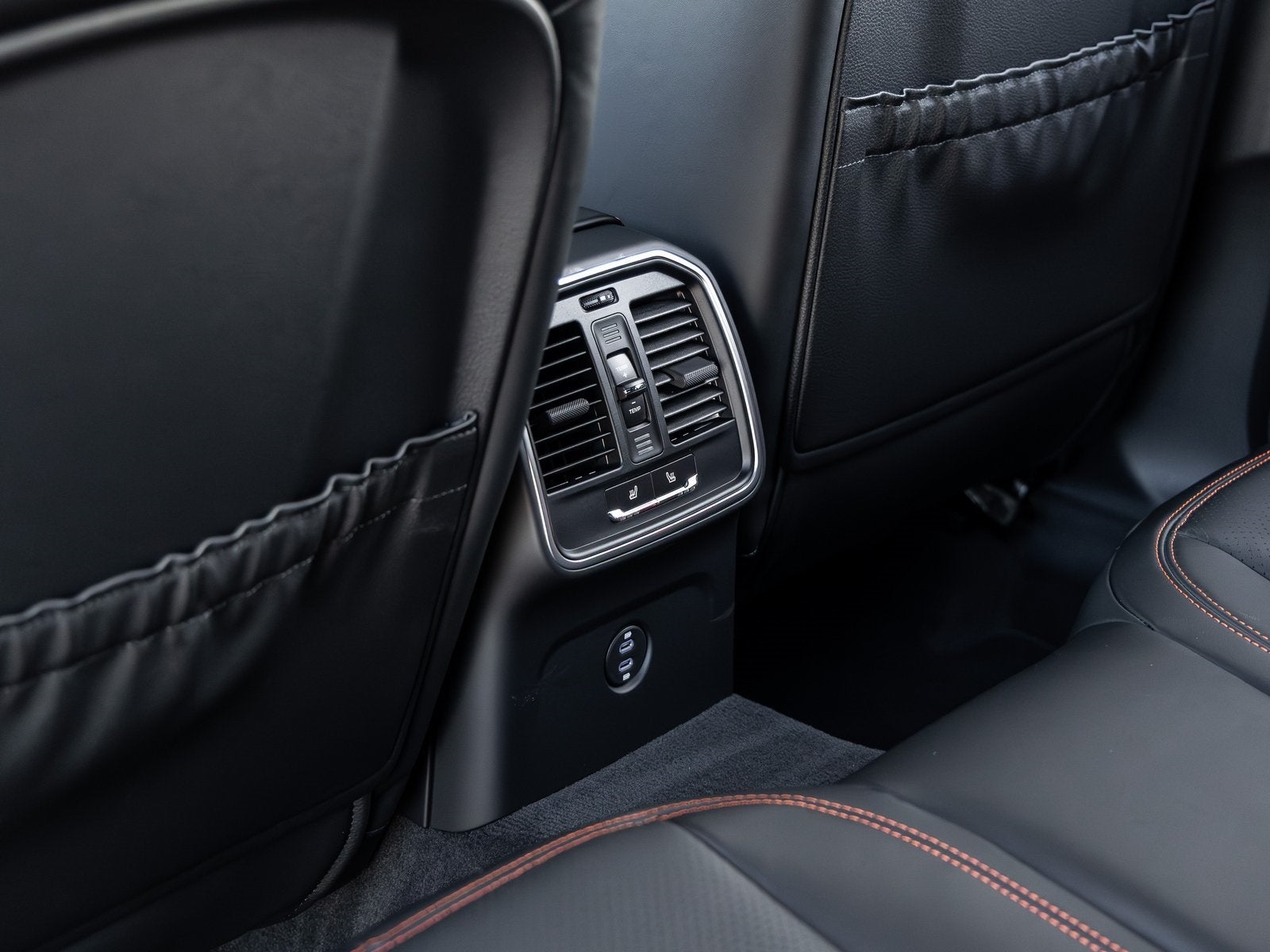 2026 Porsche Macan Macan S