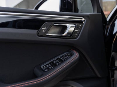 2026 Porsche Macan Macan S