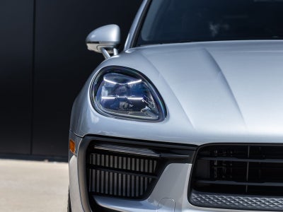 2026 Porsche Macan Macan S