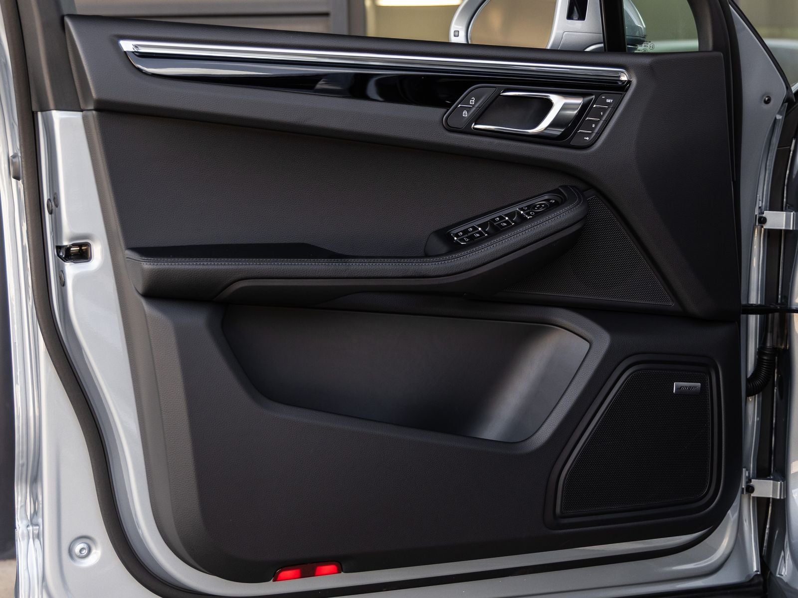 2026 Porsche Macan Macan S