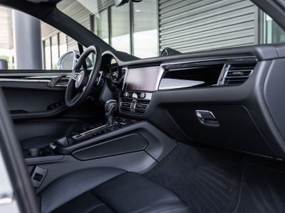 2026 Porsche Macan Macan S