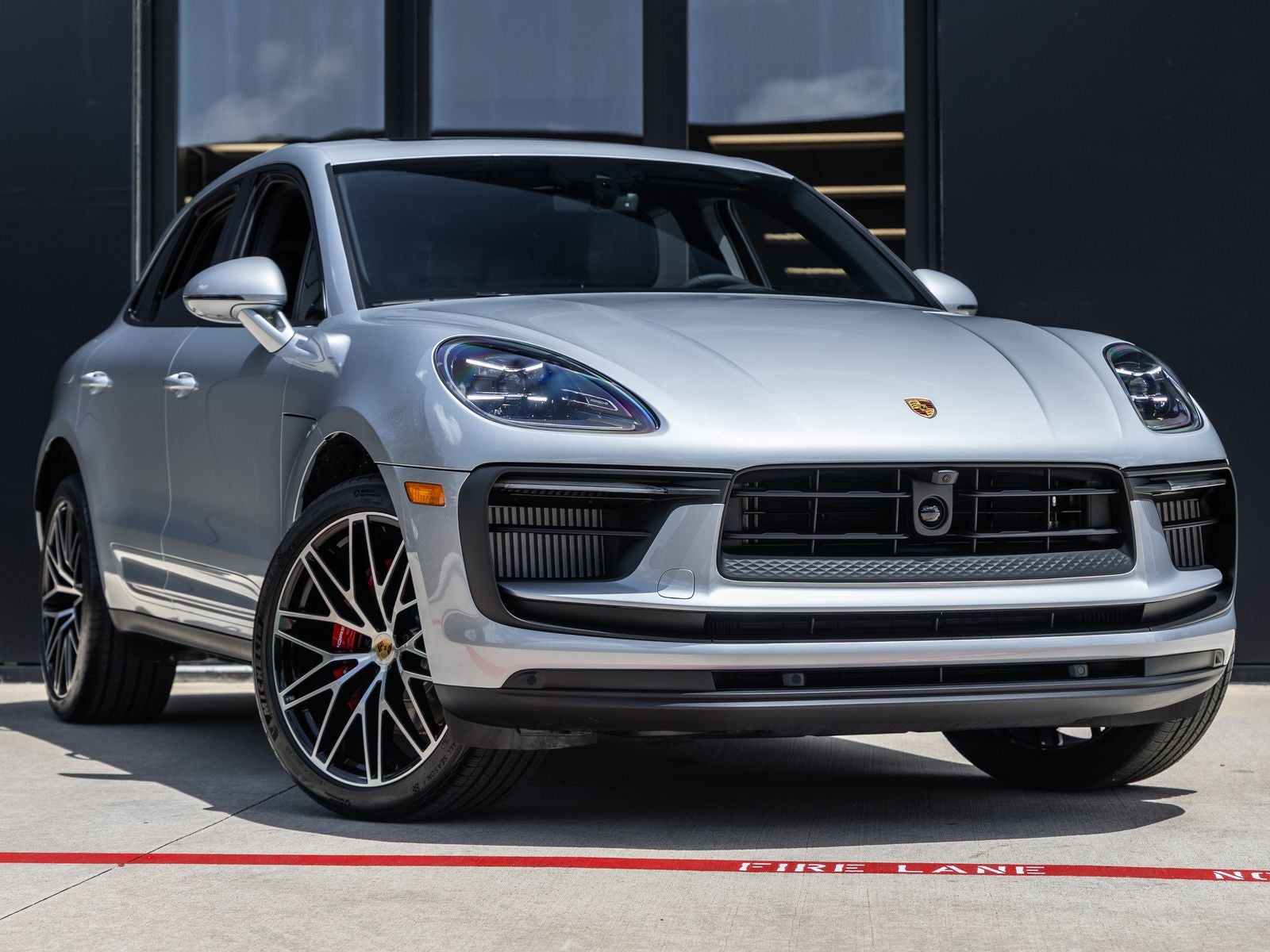 2026 Porsche Macan Macan S