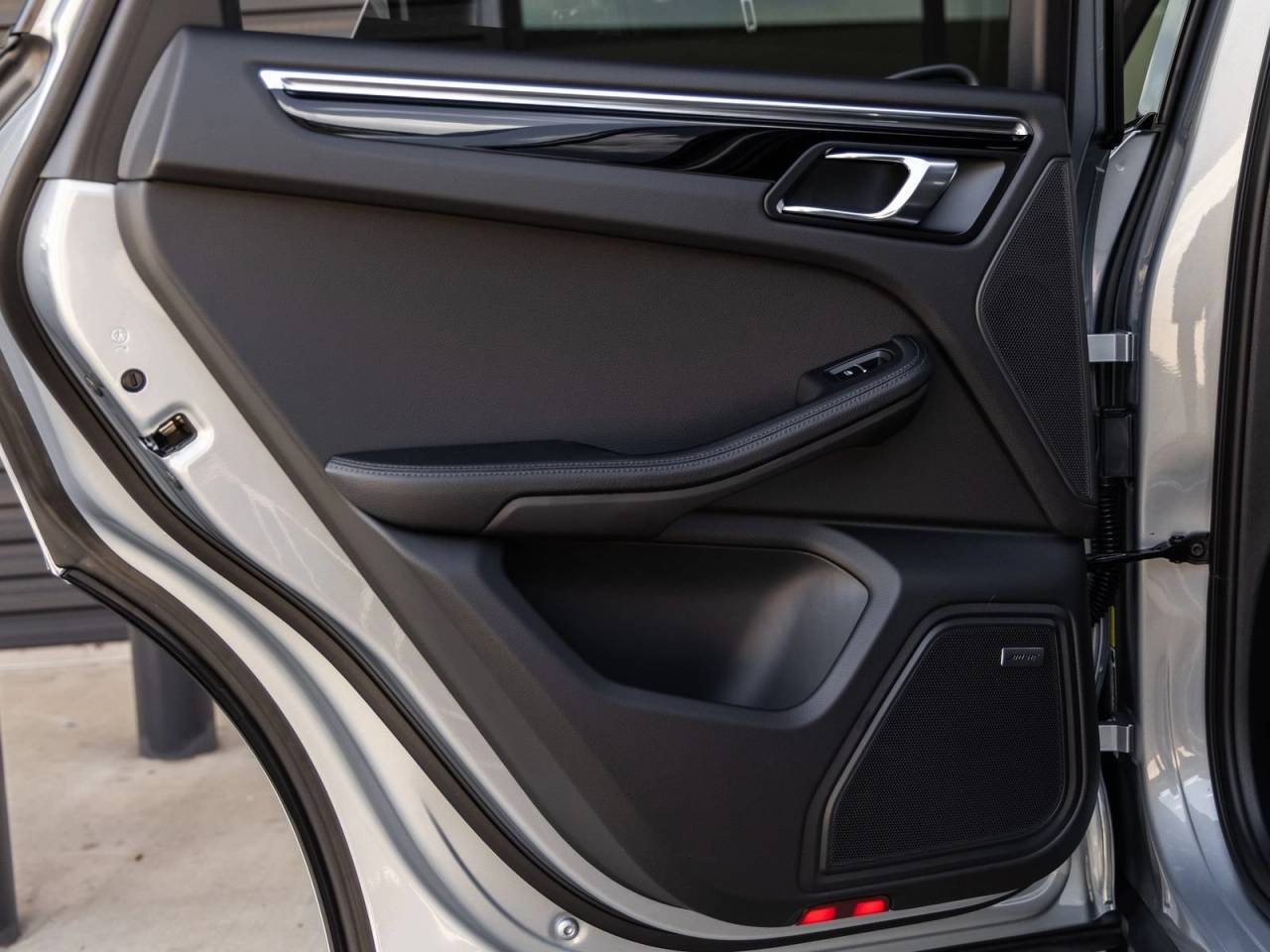 2026 Porsche Macan Macan S