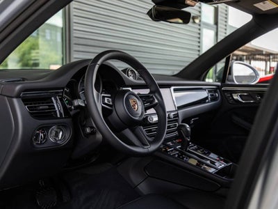 2026 Porsche Macan Macan S
