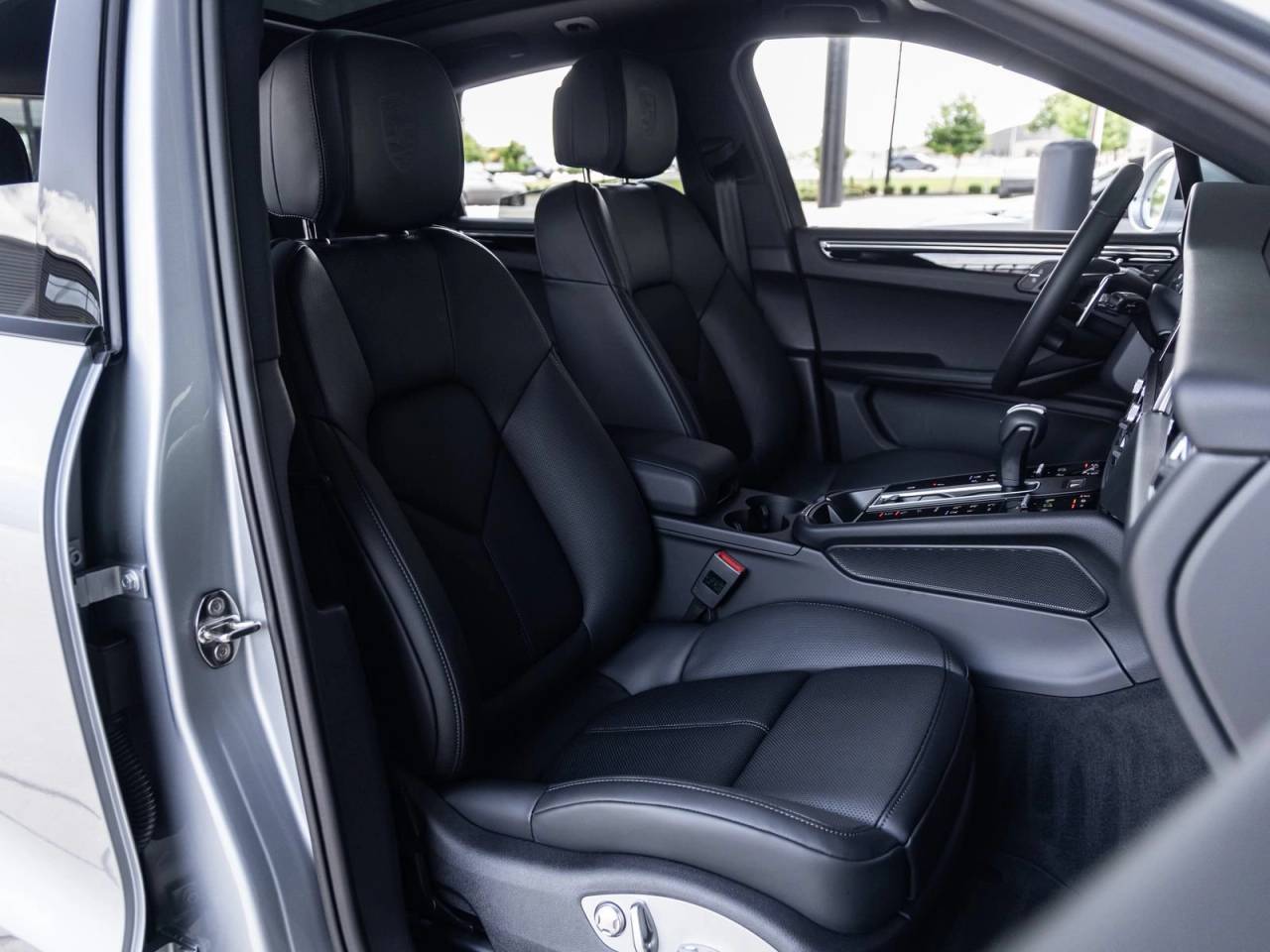2026 Porsche Macan Macan S