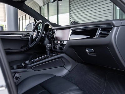 2026 Porsche Macan Macan S