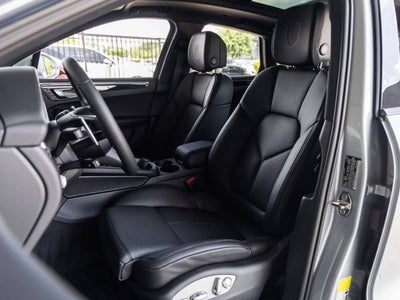 2026 Porsche Macan Macan S