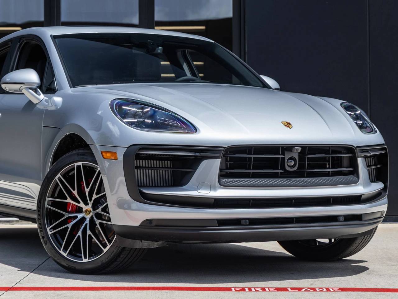 2026 Porsche Macan Macan S