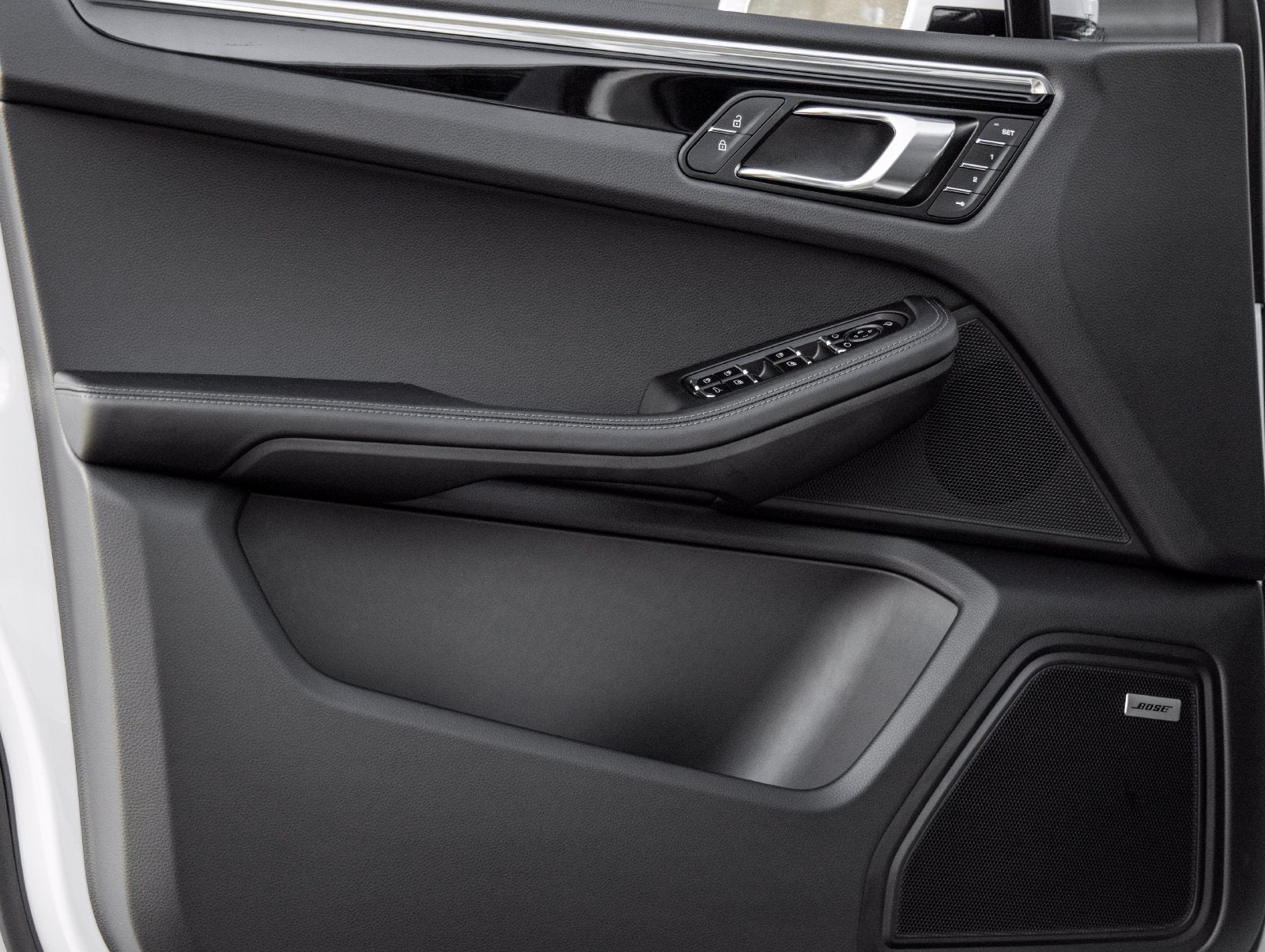 2026 Porsche Macan Macan S