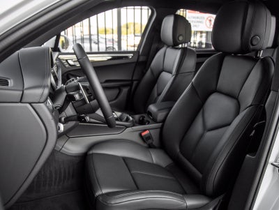 2026 Porsche Macan Macan S