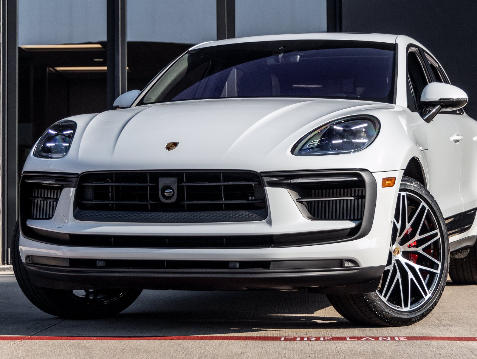 2026 Porsche Macan Macan S