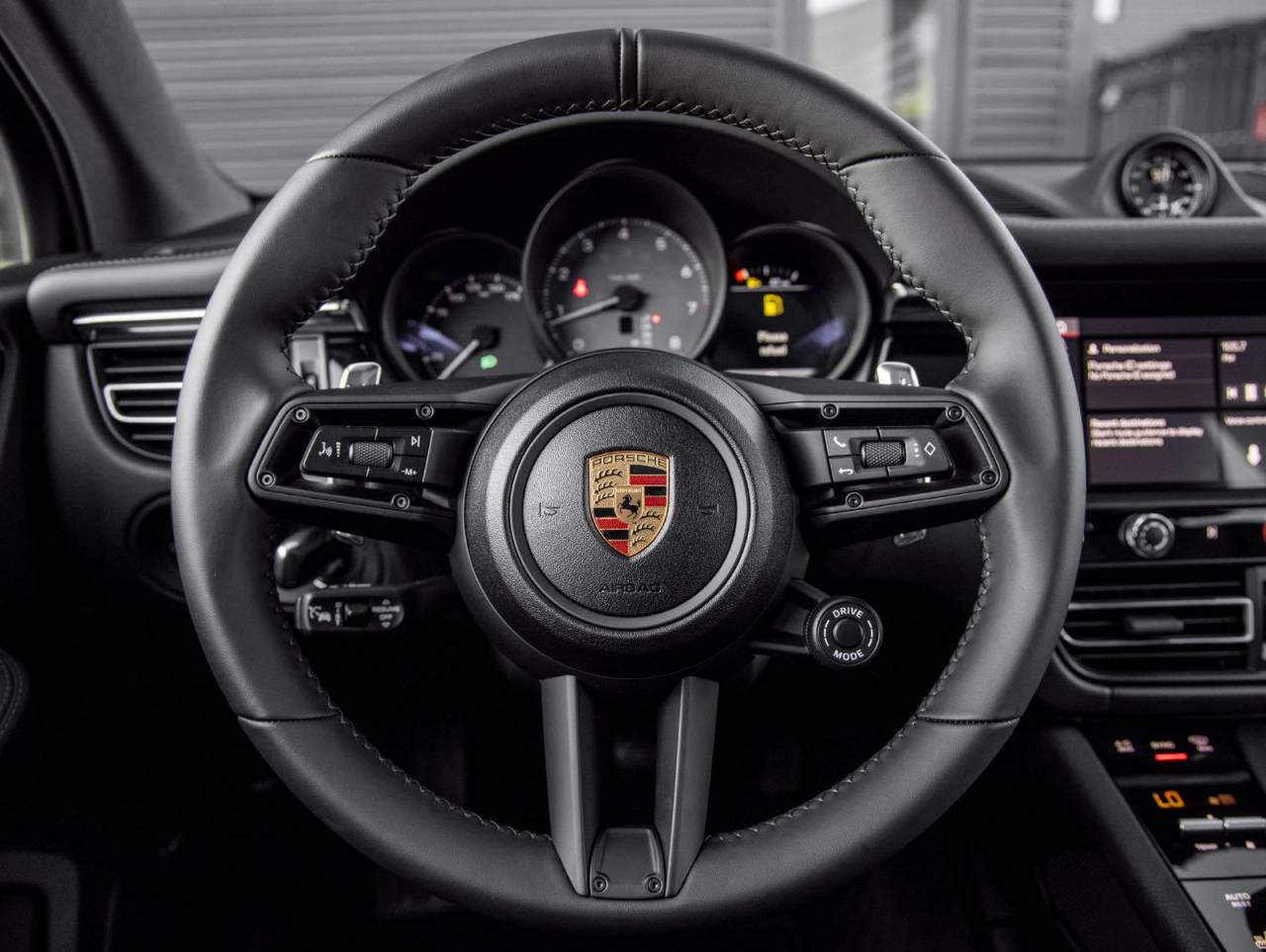 2026 Porsche Macan Macan S