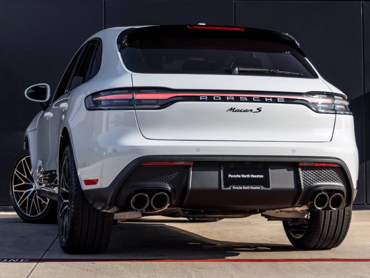 2026 Porsche Macan Macan S