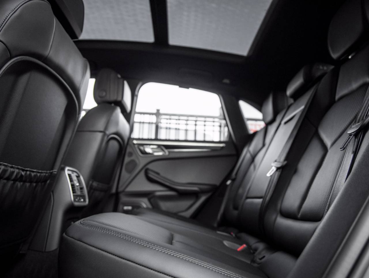 2026 Porsche Macan Macan S