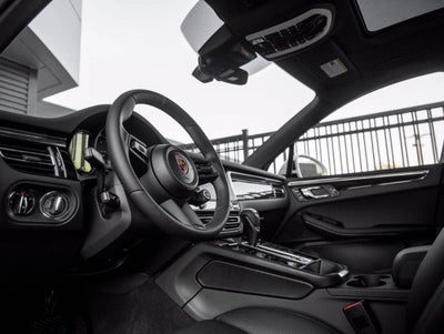 2026 Porsche Macan Macan S