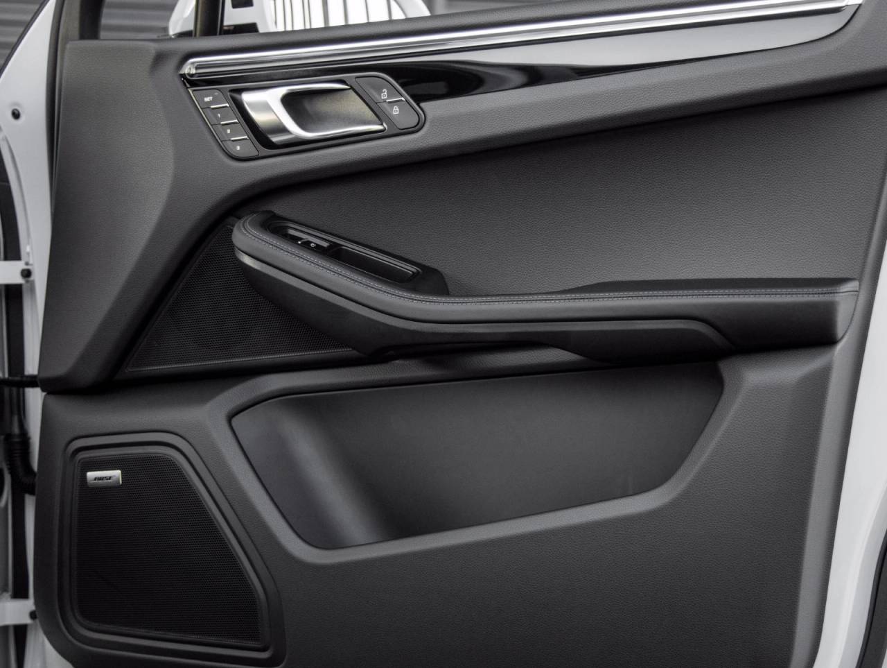 2026 Porsche Macan Macan S