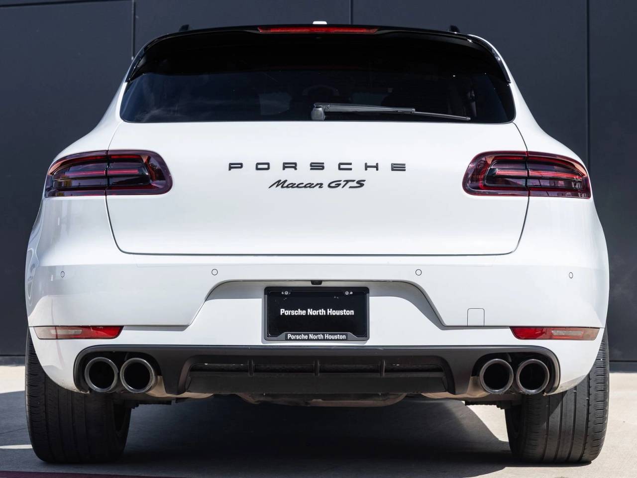2017 Porsche Macan Macan GTS