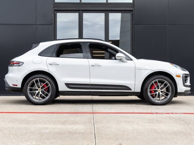 2022 Porsche Macan S