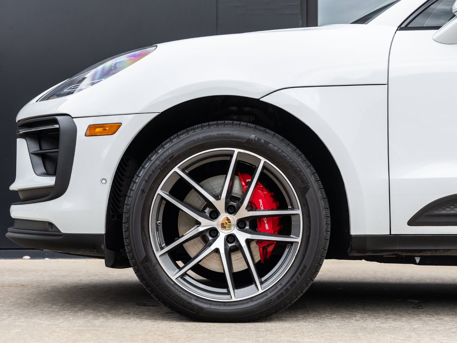 2022 Porsche Macan S