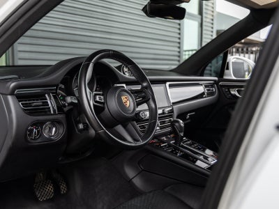 2022 Porsche Macan S