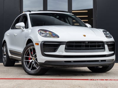 2022 Porsche Macan S