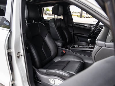 2022 Porsche Macan Macan S