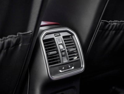 2022 Porsche Macan S