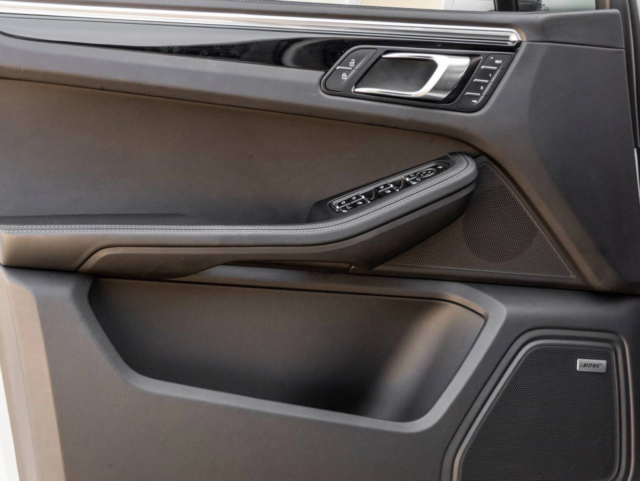 2025 Porsche Macan Macan S