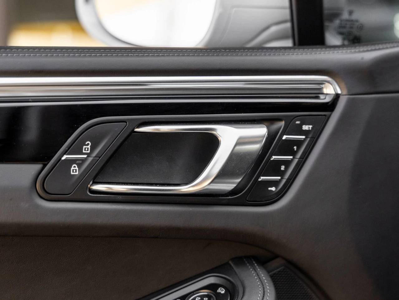 2025 Porsche Macan Macan S