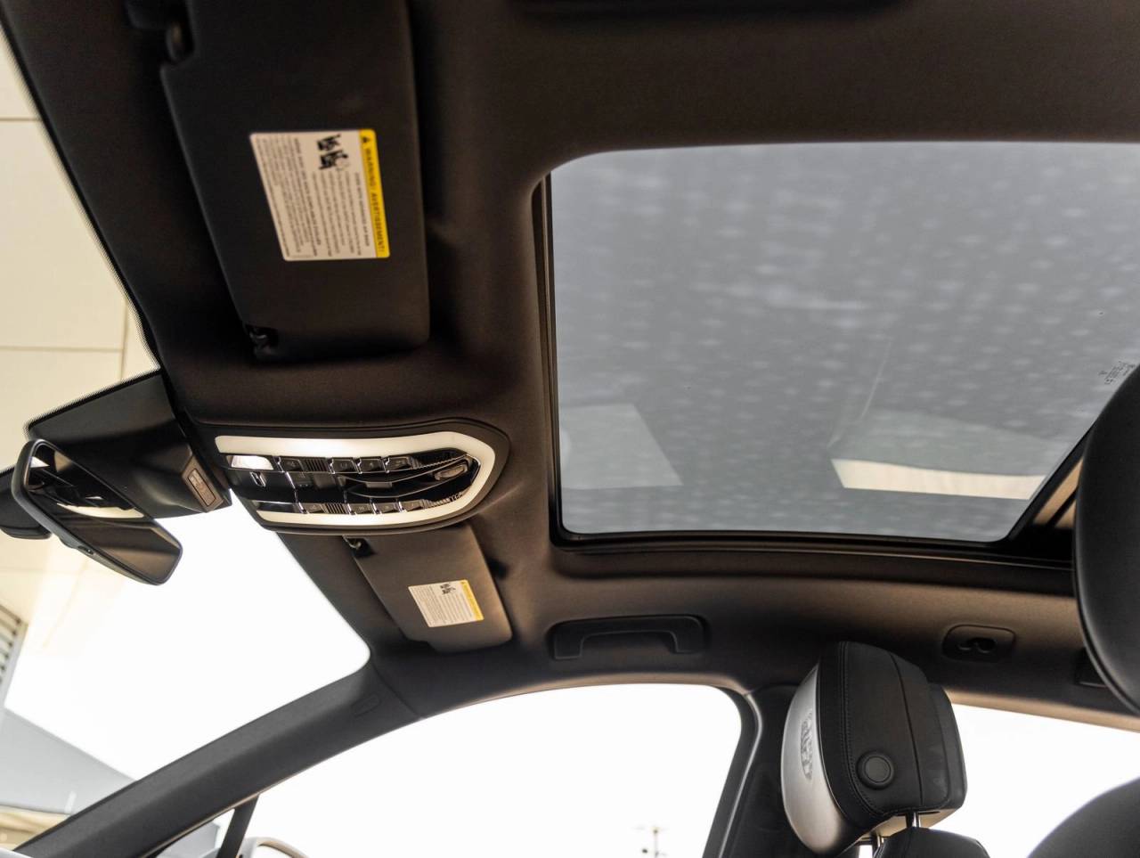 2025 Porsche Macan Macan S