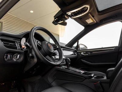 2025 Porsche Macan Macan S