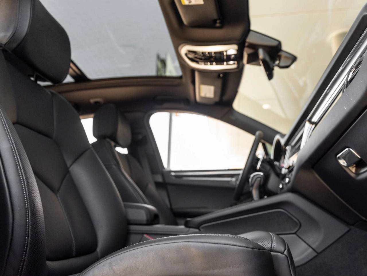 2025 Porsche Macan Macan S