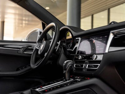 2025 Porsche Macan Macan S
