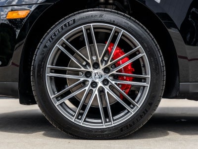 2026 Porsche Macan Macan S