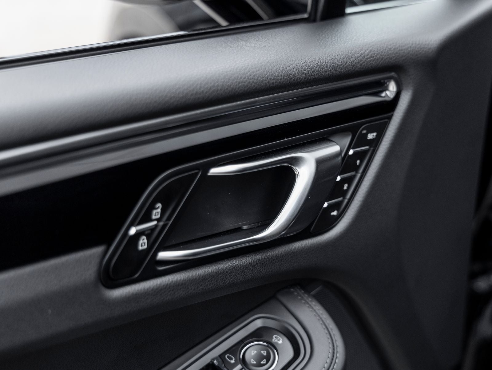 2026 Porsche Macan Macan S