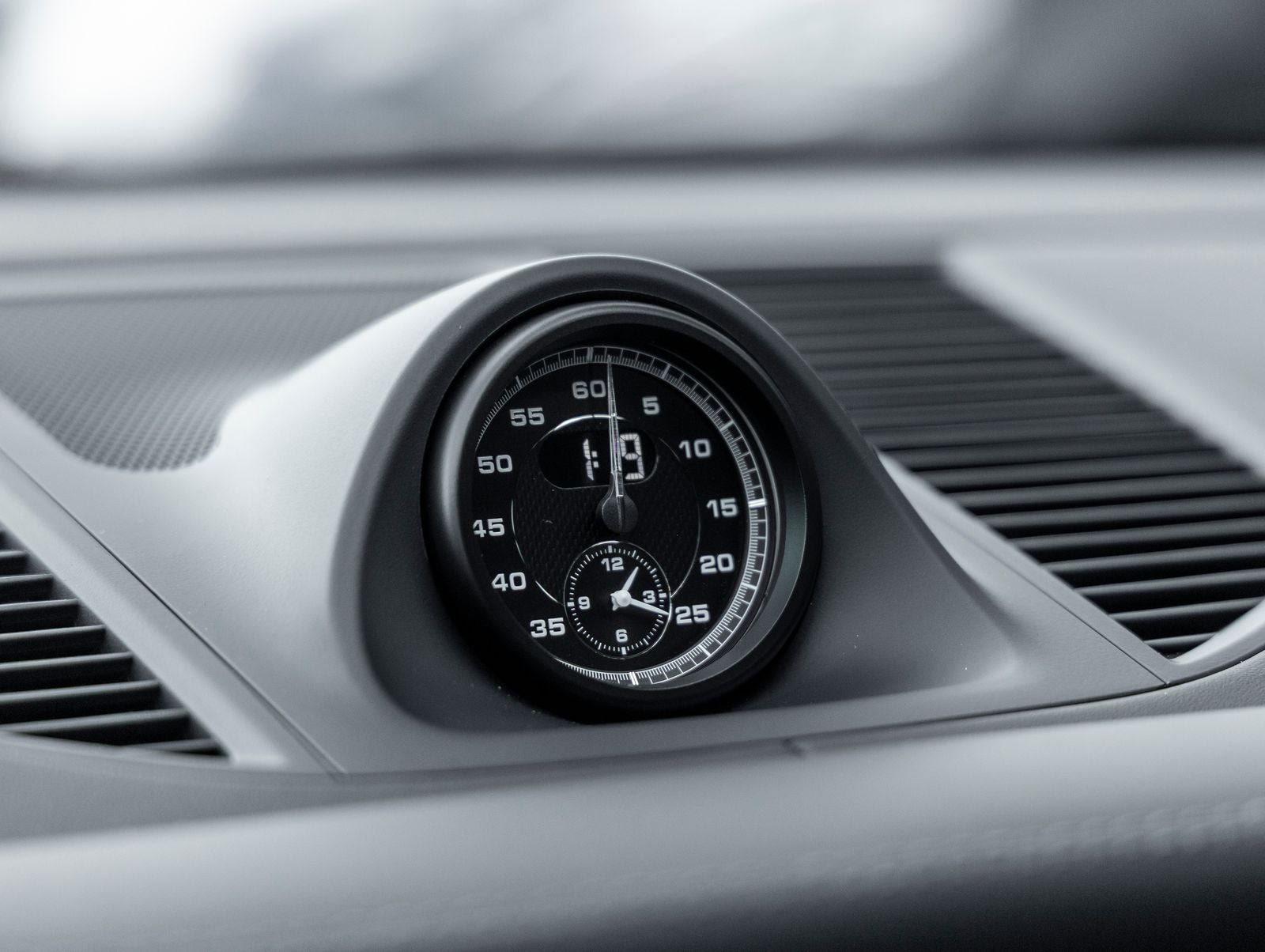 2026 Porsche Macan Macan S