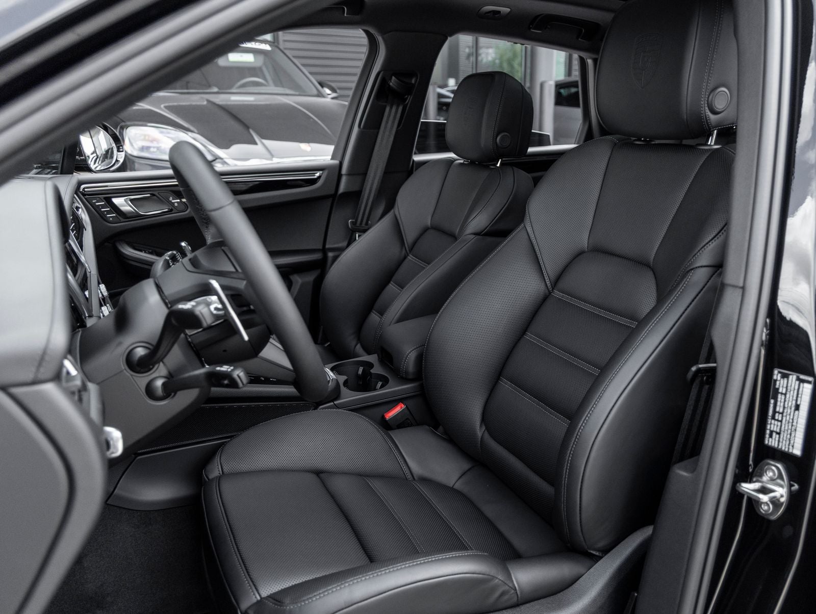 2026 Porsche Macan Macan S