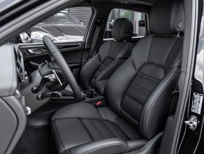 2026 Porsche Macan Macan S