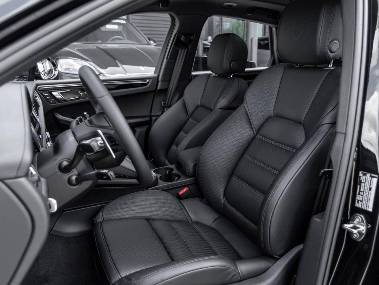 2026 Porsche Macan Macan S