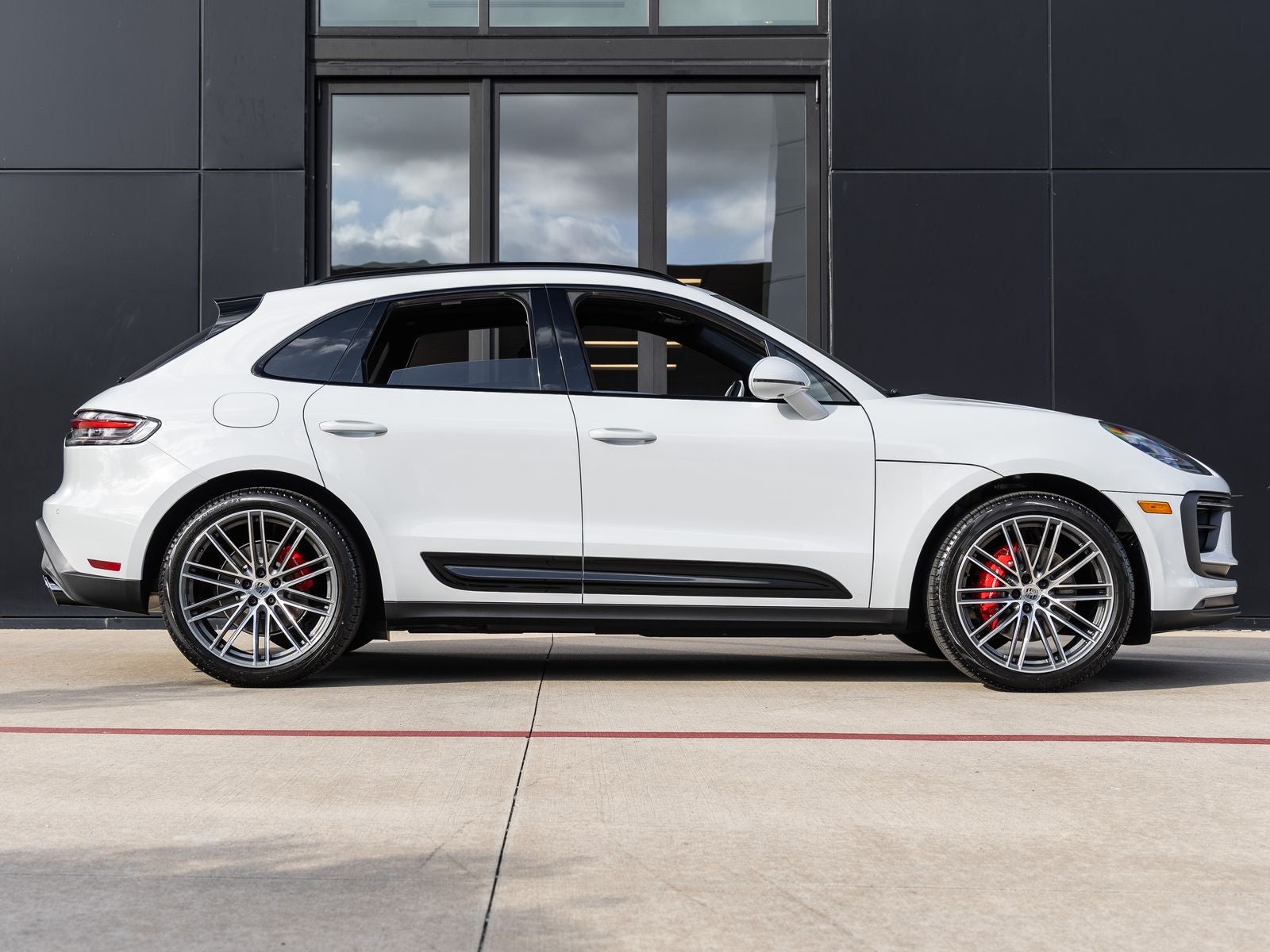 2026 Porsche Macan Macan S