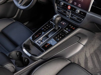 2026 Porsche Macan Macan S