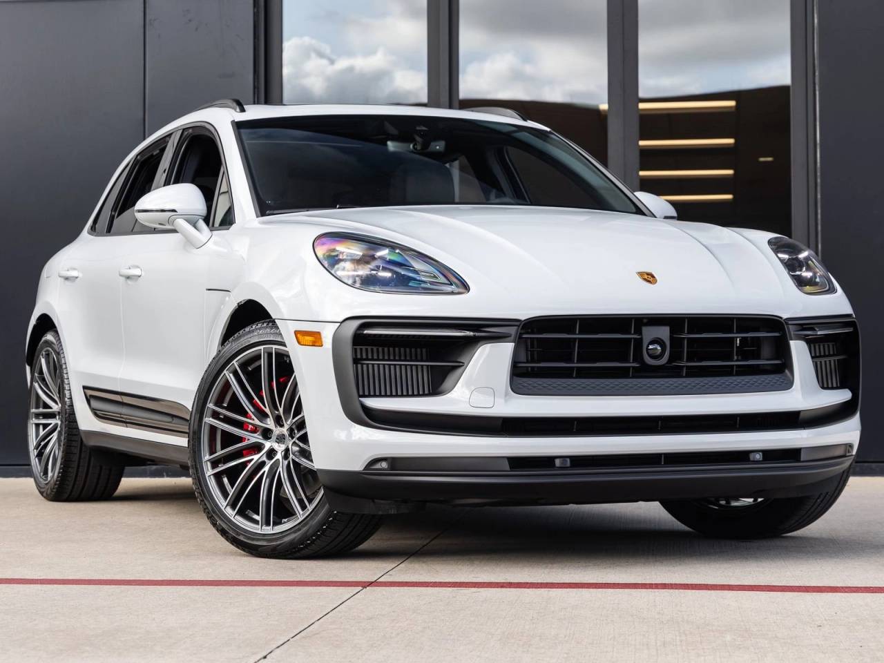 2026 Porsche Macan Macan S