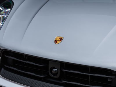 2026 Porsche Macan S