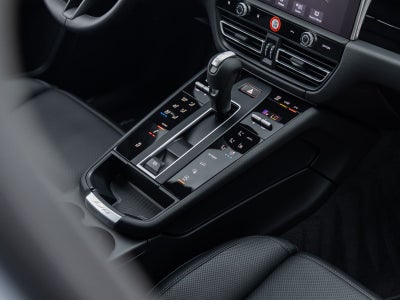 2026 Porsche Macan S